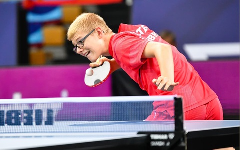 Olympic 2024: Chờ cuộc lật đổ của thần đồng vợt dọc người Pháp