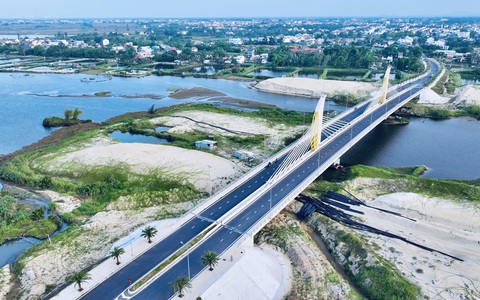 Đầu tư mạnh và tháo gỡ vướng mắc để phát triển vùng Đông Quảng Nam