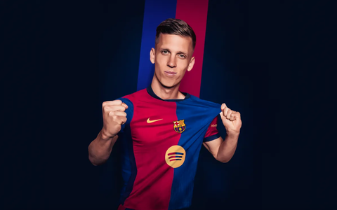 Mua giá cao nhưng Barcelona chưa thể đăng ký để Dani Olmo thi đấu