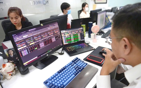 Chạy nước rút xác thực tài khoản chứng khoán