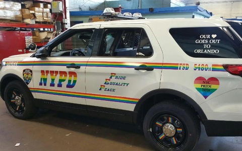 Gen Z và lớn tuổi hơn ngày càng có nhiều người thuộc nhóm LGBTQ+