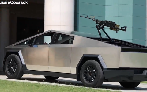 Lãnh đạo Chechnya biến xe Tesla thành xe chiến đấu gửi đến chiến trường Ukraine