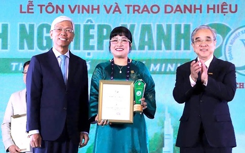 98 doanh nghiệp được trao danh hiệu Doanh nghiệp xanh TP.HCM năm 2024