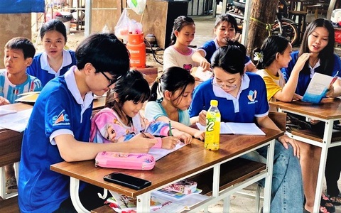 Tình nguyện là tình cảm, khát khao cống hiến