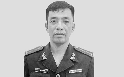 Truy tặng Huân chương Bảo vệ Tổ quốc cho trung tá quân nhân chuyên nghiệp hy sinh