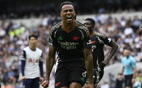 Arsenal đánh bại Tottenham nhờ bài phạt góc sở trường