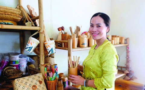Những người còn theo đuổi ống hút 'xanh'