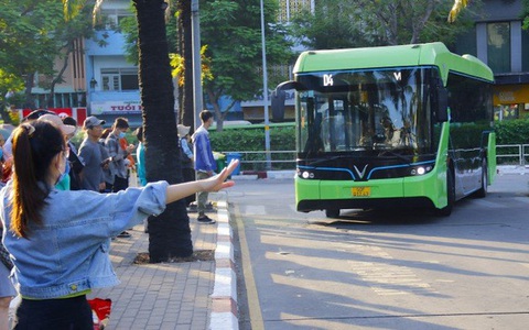TP.HCM phát triển xe buýt điện: Những tuyến nào sẽ triển khai đầu tiên?