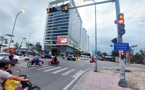 Công an tỉnh Khánh Hòa đề nghị giao quyền vận hành, điều chỉnh đèn giao thông cho CSGT