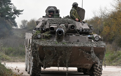 1.700 binh sĩ Ukraine đào ngũ khỏi lữ đoàn do Pháp huấn luyện
