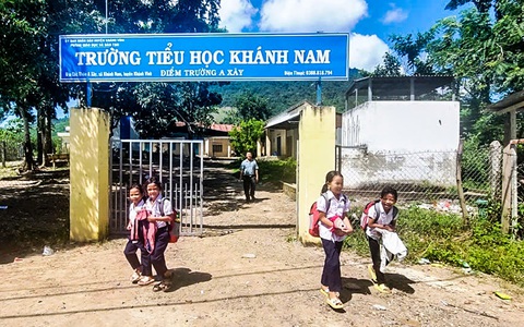 Xóa nhà tạm, nhà dột nát trước Tết 2025 cho hàng trăm hộ nghèo ở Khánh Hòa