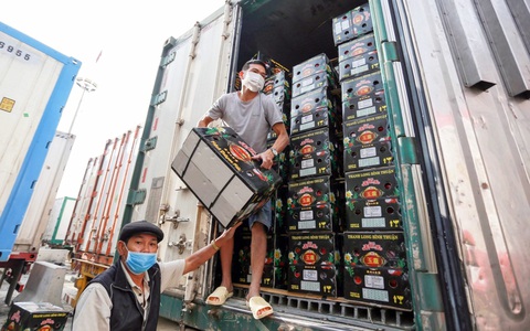 Kiểm soát dư lượng hóa chất trong trái cây: phải làm từ gốc, phối hợp với công an