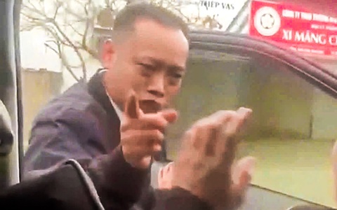 Làm rõ clip tài xế ô tô bị hành hung ở phà Cồn Nhất, Nam Định