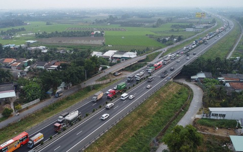Tai nạn, ùn tắc giảm trên quốc lộ, cao tốc phía Nam dịp Tết, vì sao?