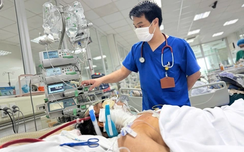 Suy hô hấp, tổn thương phổi vì cúm mùa, ai cần cẩn trọng?