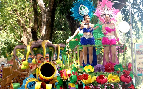 Cáp treo Tây Ninh, lữ hành Vietravel, công viên Đầm Sen kinh doanh ra sao năm qua?