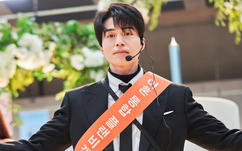 Lee Dong Wook đóng phim tình cảm hài hước trở lại sau 7 năm
