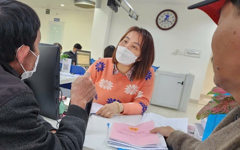 Ồ ạt nộp hồ sơ, cho chuyển mục đích sử dụng đất, lại rút hồ sơ vì không có tiền nộp