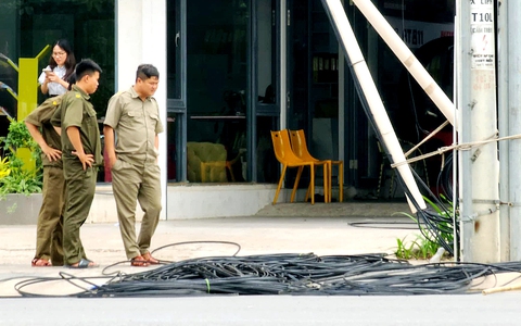 Kéo cáp viễn thông, nam công nhân bị điện giật nguy kịch