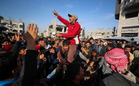 Người Palestine biểu tình phản đối Hamas ở Gaza