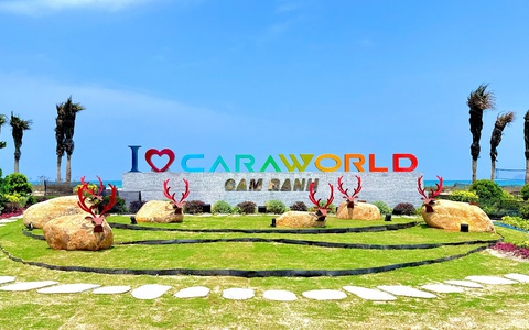 Thị trường bất động sản Cam Ranh sôi động, nhà phố biển Sông Town hút giới đầu tư