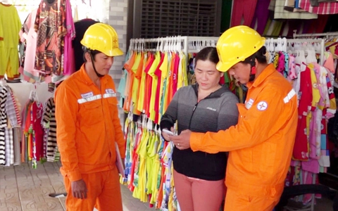 '50 năm - Tỏa sáng miền Nam': App chăm sóc khách hàng giải quyết nhanh chóng những dịch vụ điện lực