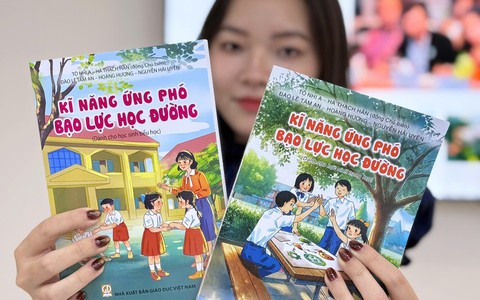Ra mắt sách Kỹ năng ứng phó bạo lực học đường