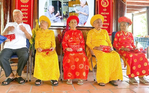 Nước mắt vỡ òa trưa 30-4 năm đó
