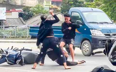 Điều tra nghi án dùng dao giết người tại TP Thanh Hóa