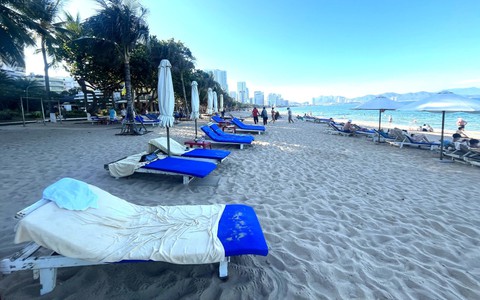 Phát hiện khách sạn 4 sao lấn chiếm bãi biển Nha Trang