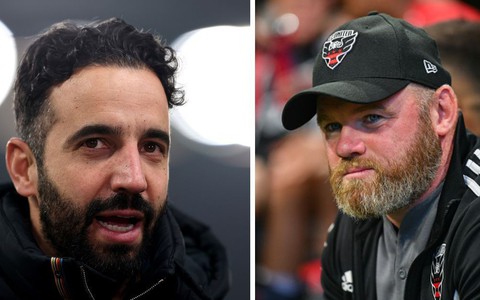 HLV Amorim đáp trả huyền thoại Rooney khi bị chê 'ngây thơ'