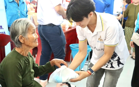 Đi về biên giới để thêm yêu đất nước mình