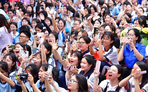 Ngày hội Tự tin vào lớp 10: Học sinh quan tâm những ngành nghề sẽ 'hot' trong 5 đến 10 năm tới
