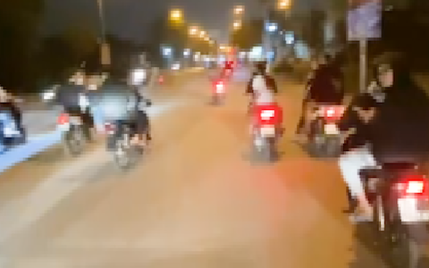 Thiếu nữ nhắn vào nhóm 'Động yêu tinh', 70 người tụ tập 'hỗn chiến', công an vây bắt