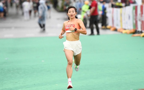 Nguyễn Thị Oanh, Đỗ Quốc Luật nối dài kỷ lục vô địch Tiền Phong marathon 2025