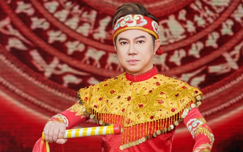 Quốc Đại 'kể chuyện' 50 năm thống nhất đất nước bằng âm nhạc