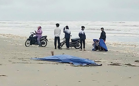 Phát hiện thêm thi thể ngư dân trong vụ tàu cá Nghệ An chìm