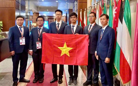 37 học sinh được chọn vào đội tuyển quốc gia thi Olympic quốc tế và khu vực năm 2025