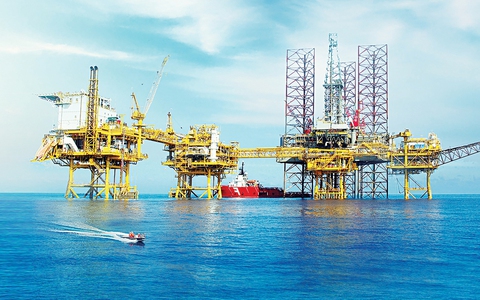 Petrovietnam tiếp tục ký hợp đồng chia sản phẩm dầu khí Lô 15-2 với nhà thầu Nhật Bản