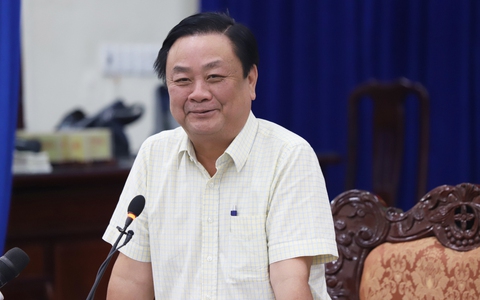 Phó chủ tịch Quốc hội Lê Minh Hoan gửi tâm thư nói về nghề muối