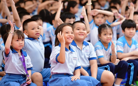 Làm gì khi bị bạo lực học đường?