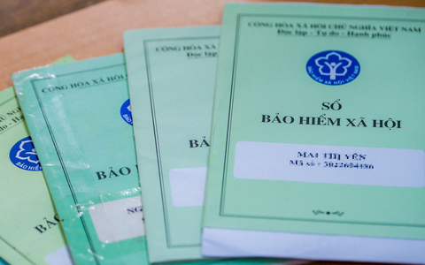 Thân nhân người đã mất được hưởng trợ cấp hằng tháng cho đến khi nào?