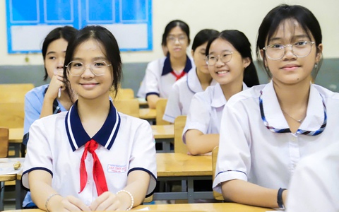 TP.HCM: Sẽ đề xuất tăng chỉ tiêu tuyển sinh lớp 10 năm 2025 lên 80%