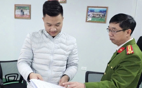 Tám người bị khởi tố trong đường dây sản xuất gần 600 loại sữa bột giả là ai, vai trò thế nào?