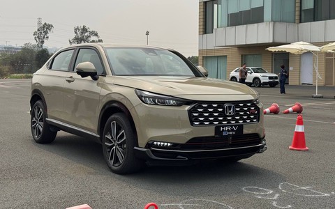 'Honda HR-V 2025 vẫn ồn nhưng lái hay, xe cũ không lo mất giá'