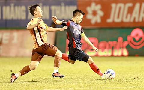 Tâm điểm sân Hàng Đẫy