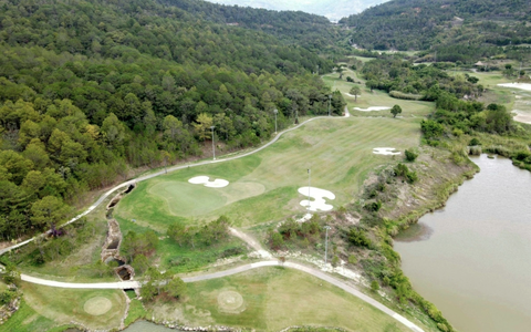 Tạm đình chỉ điều tra vụ mất 37,5ha rừng tại sân golf Đạ Ròn
