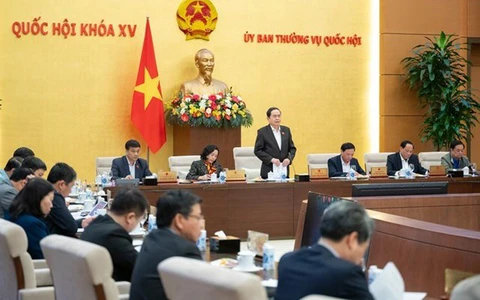 Tin tức sáng 14-4: Thường vụ Quốc hội cho ý kiến về sửa Hiến pháp; Cảnh báo nhiều người lớn mắc sởi