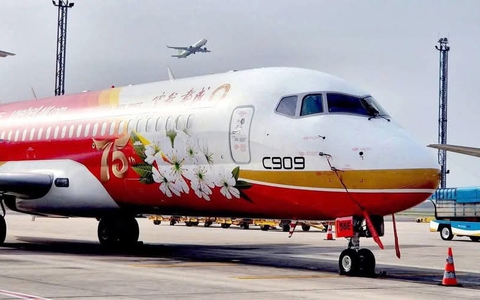 Vietjet mở bán vé máy bay Hà Nội, TP.HCM đến Côn Đảo bằng tàu bay Comac
