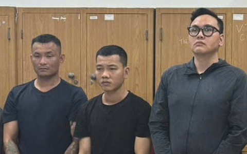 Nhóm 'lợn rừng' bảo kê vật liệu xây dựng ở Hà Nội bị bắt